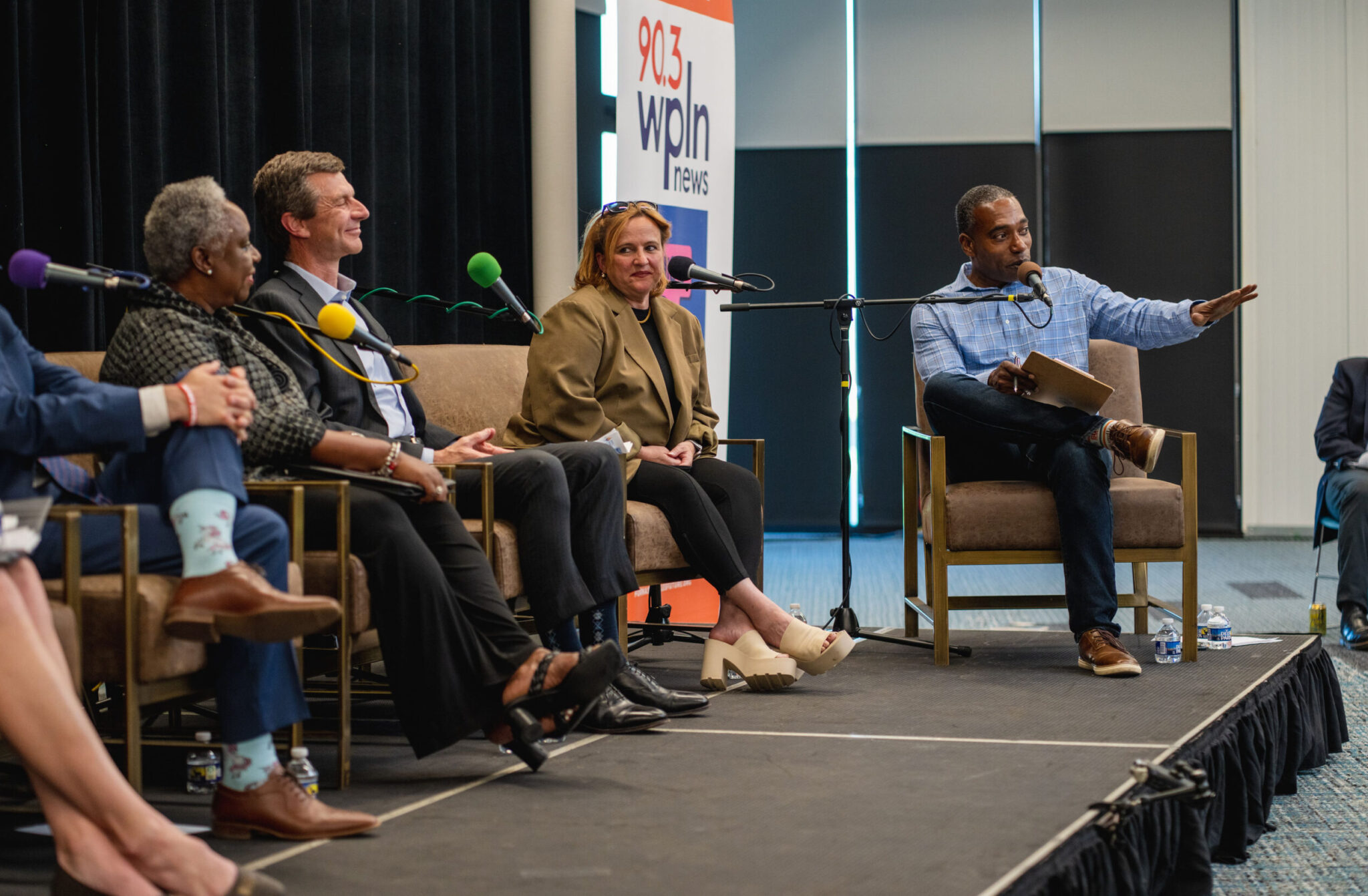 Listen To The Kids Here s How Nashville Mayoral Candidates Handled 